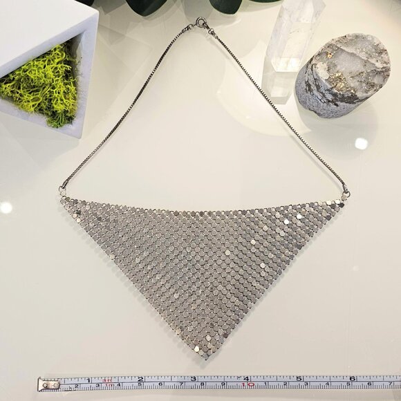 Supercool Retro 70s Silver Mesh Bib Necklace - Picture 4 of 5